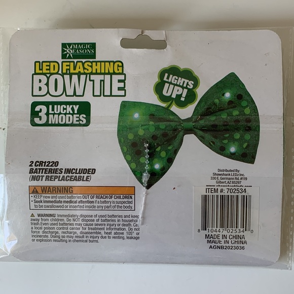Green Bow Tie with LED Flashing Lights 3 Lucky Modes QTY 2 and 1 Regular Bow Tie - Picture 5 of 7